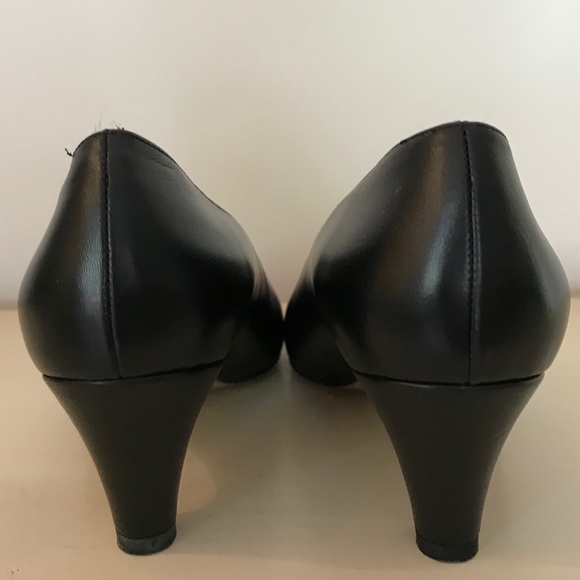 BROOKS BROTHERS BLACK CALF LEATHER HEELS NWOT - Picture 4 of 8
